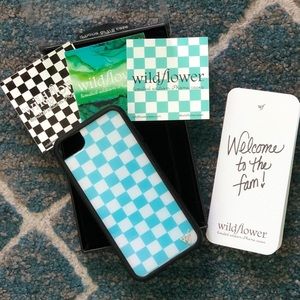 Blue Checkers Wildflower Case